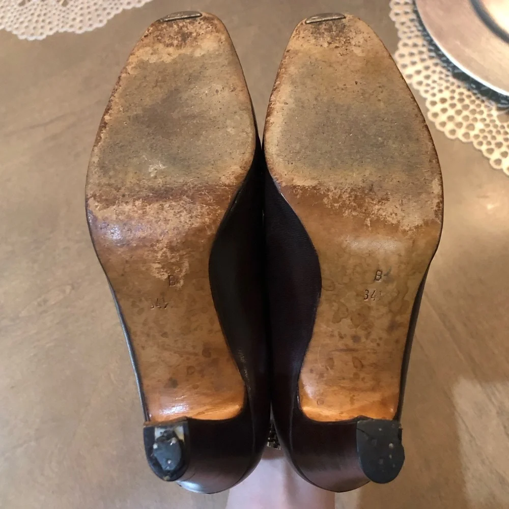 VINTAGE 1970s GUCCI Designer Luxury Italian Charm Mahogany Leather Heel Pumps - Picture 10 of 15